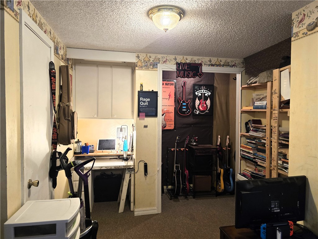 23-15-32 - Residential