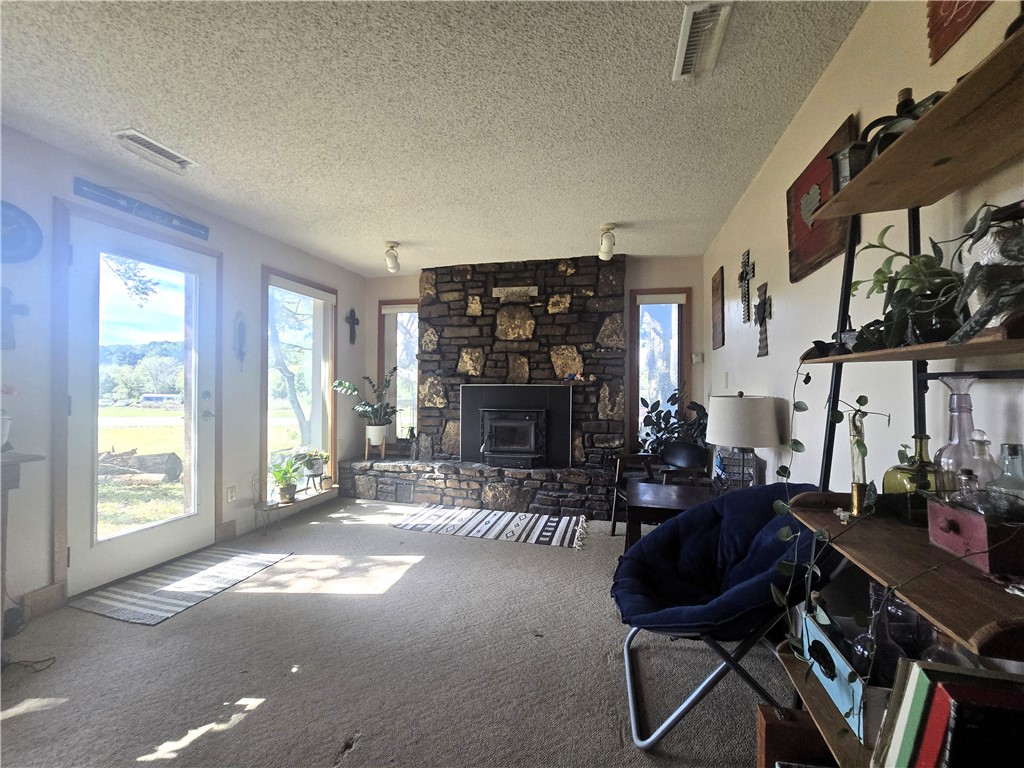 23-15-32 - Residential