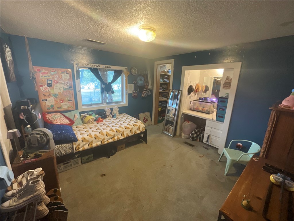 23-15-32 - Residential