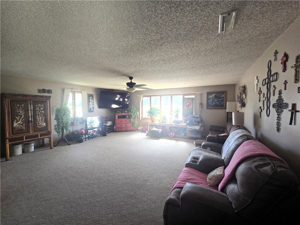 23-15-32 - Residential