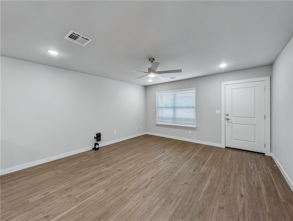 Woodward Park Ph Ii Highfill - Residential Lease