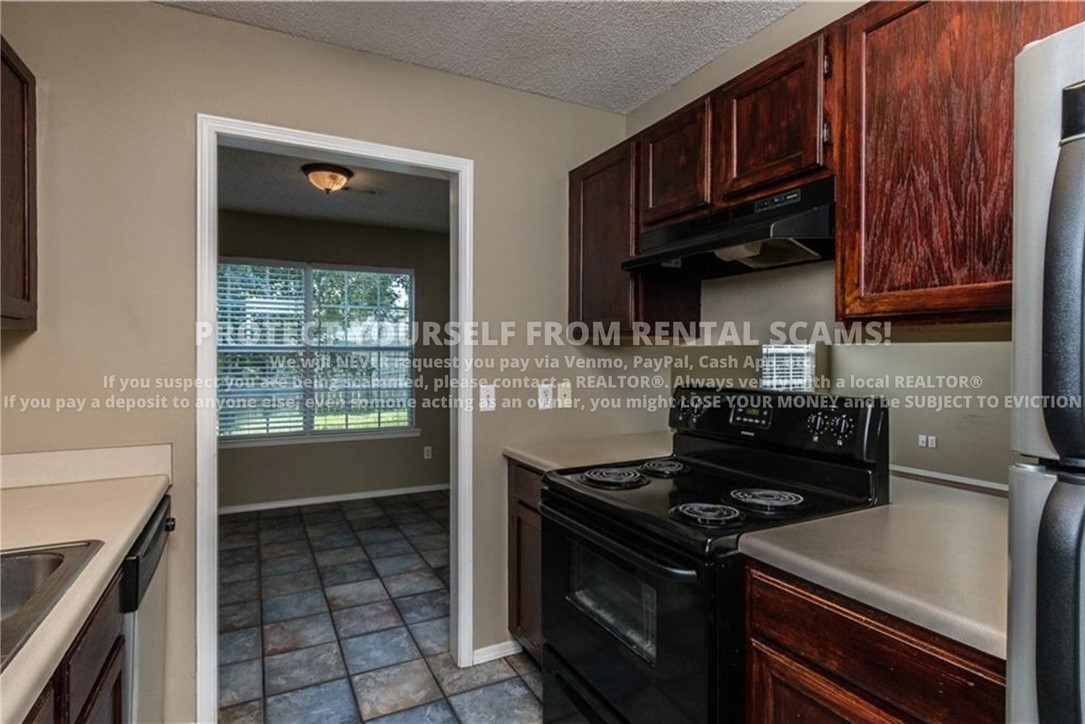 Pine Crest Add Ph I - Residential Lease