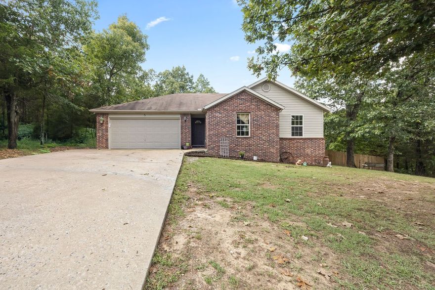 Completely updated 1,308 sq ft home featuring 3 bedrooms and 2 bathrooms. Enjoy brand-new flooring, fresh paint throughout, and recent upgrades including a new roof, hot water heater, and spacious deck—perfect for outdoor living. Located in the scenic community of Bella Vista with easy access to trails, lakes, and amenities. A turnkey property you won’t want to miss!