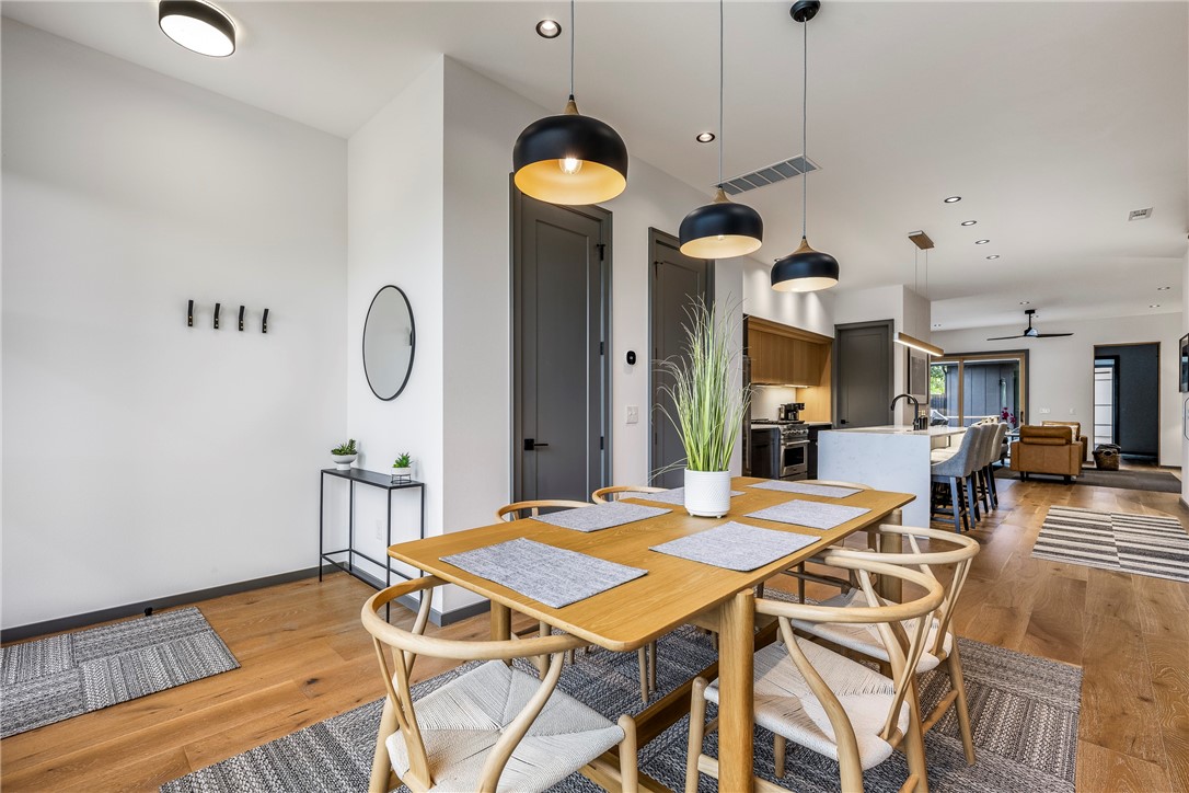 W A BURK'S ADD-BENTONVILLE - Residential