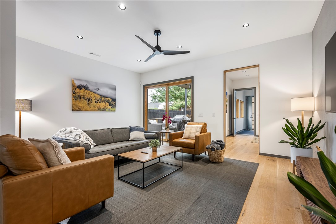 W A BURK'S ADD-BENTONVILLE - Residential