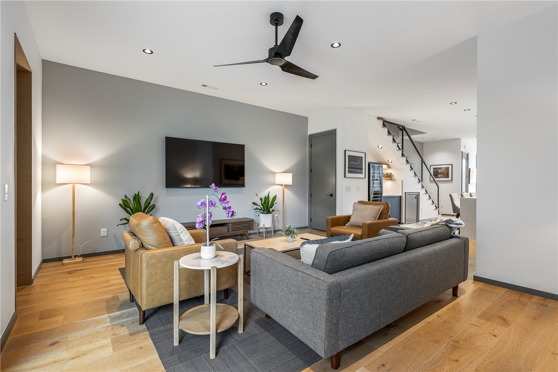 W A BURK'S ADD-BENTONVILLE - Residential