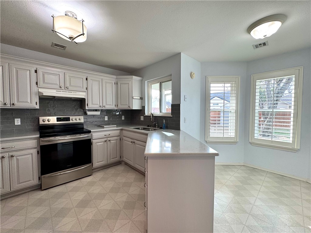 Forest Park Ph IV Rogers - Residential Lease