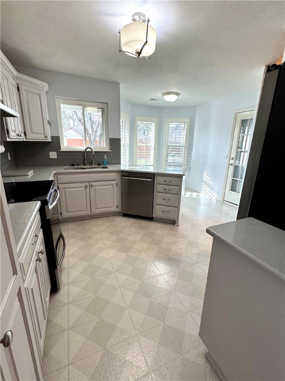 Forest Park Ph IV Rogers - Residential Lease