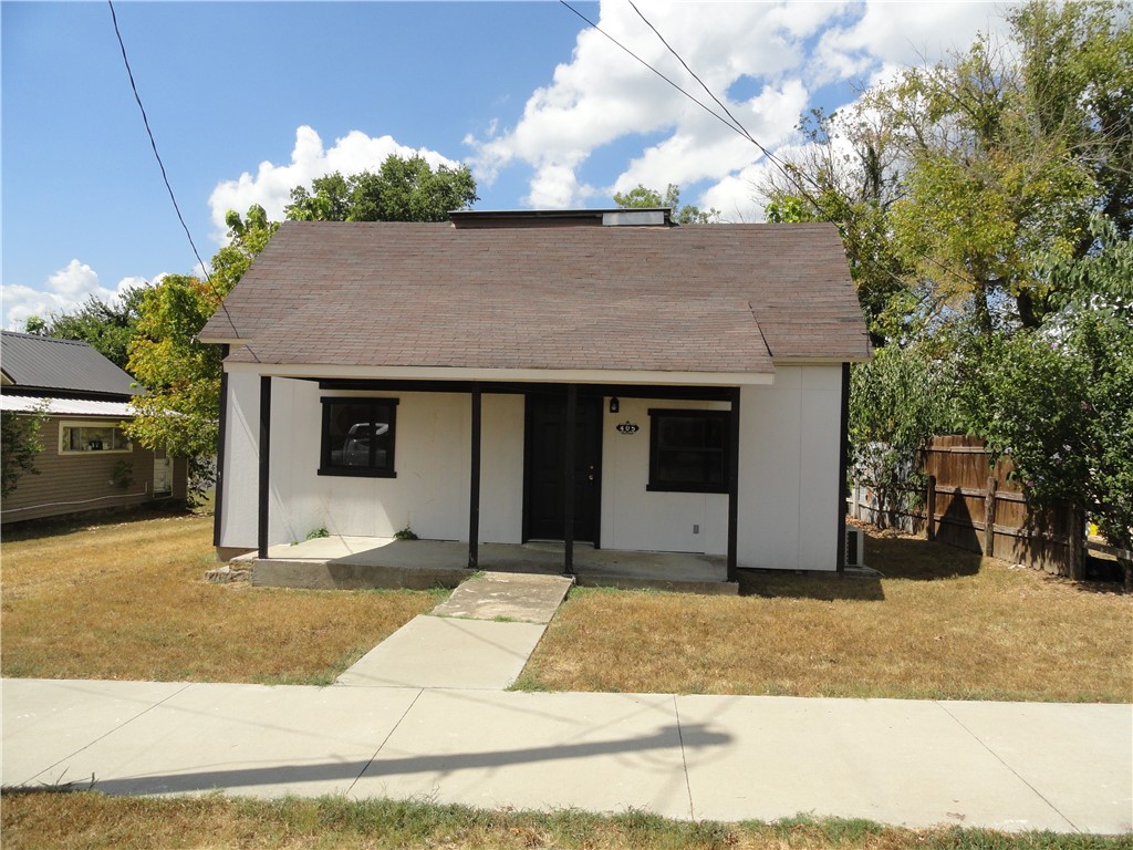 Original Town Leslie - Residential