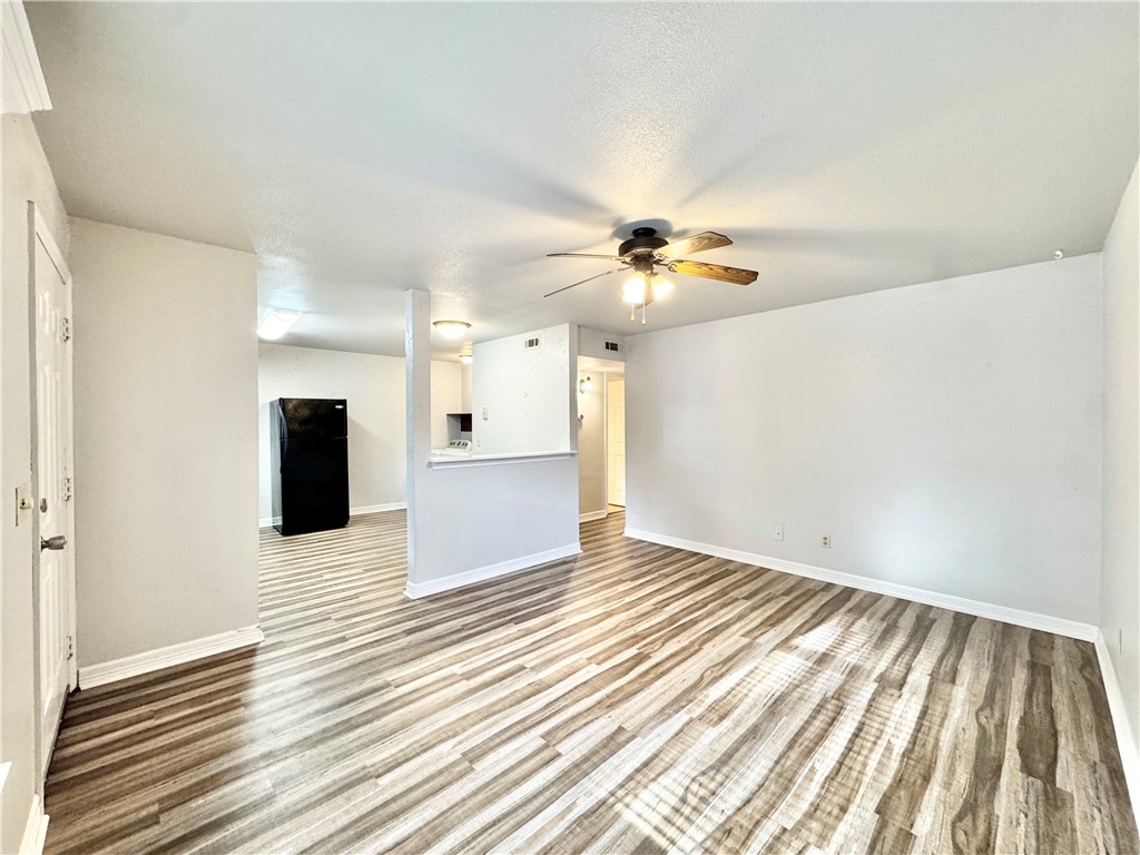 9-16-30 FAYETTEVILLE OUTLOTS - Residential Lease