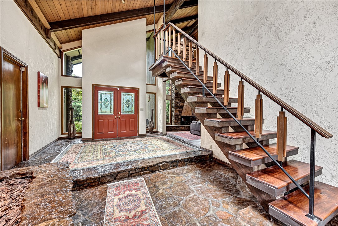 22-19-30 ROGERS - Residential