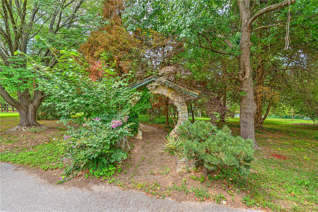 22-19-30 ROGERS - Residential