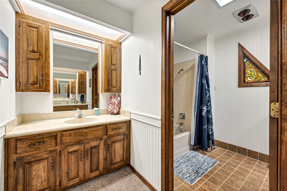 22-19-30 ROGERS - Residential