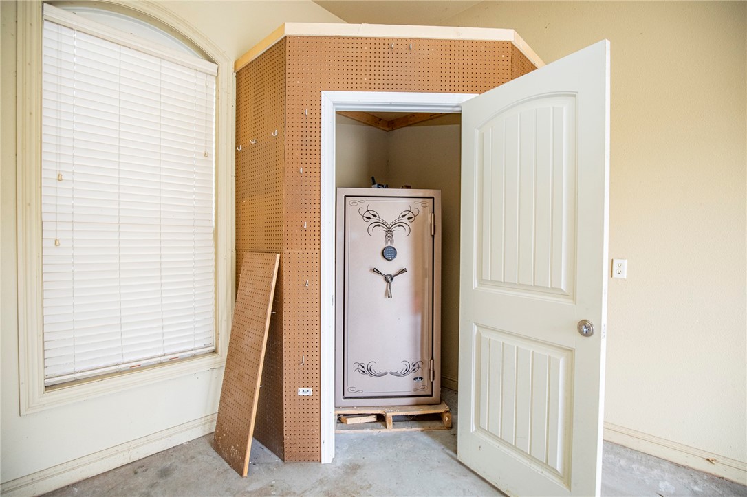 Meadows, The Little Flock - Residential