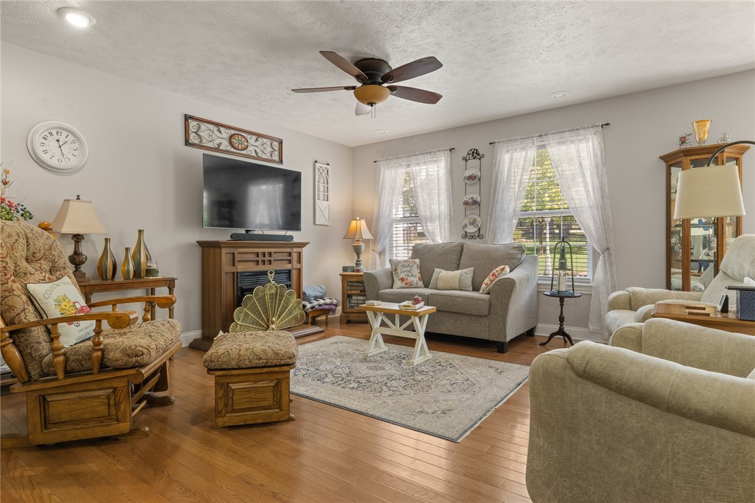 Ridgeway Meadows Ph II - Residential