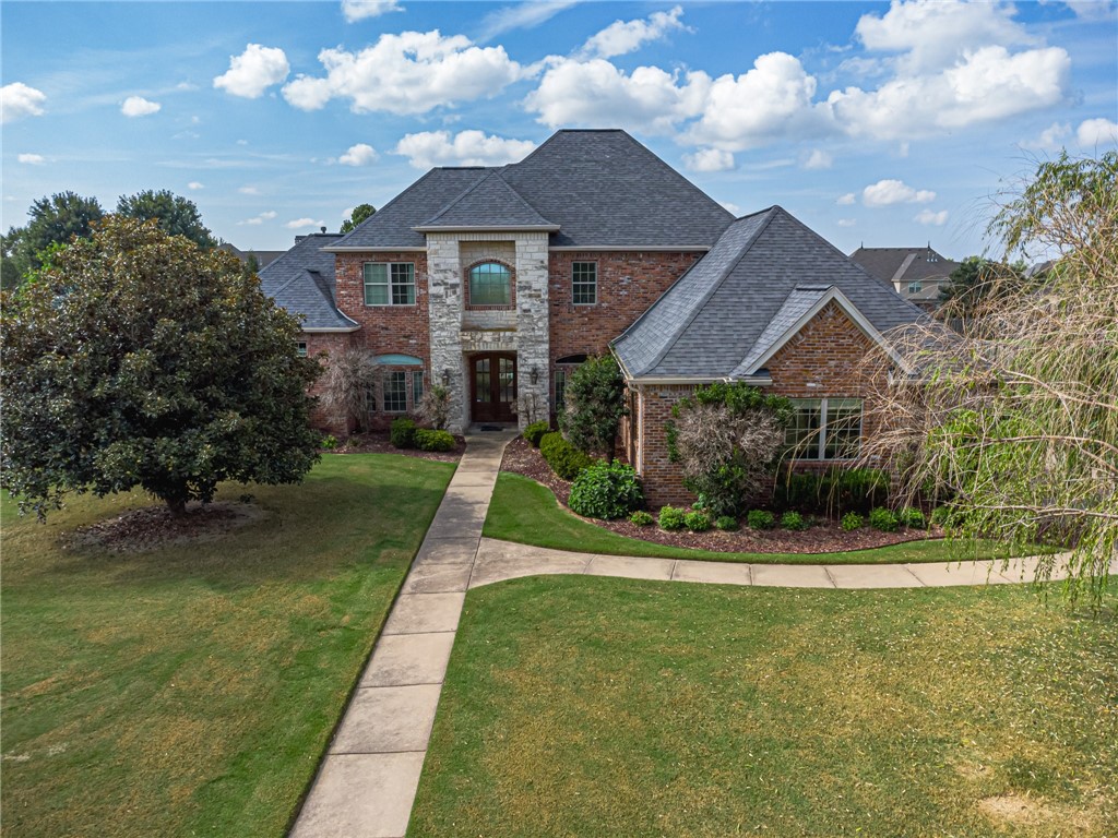 Wow! You cannot beat this location! 5 min to Rogers 5 min to Bentonville 10 min to I49.
Open concept 4 bedroom 4 bath home in established neighborhood of St Valery Downs. All updates done in the past two years incluce both AC units, both hot water heaters, new carpet throughout, new paint throughout, refinished hardwood floors, new pool liner, new pool cover, remodeled kitchen, remodeled baths. All on almost an acre of flat land and fully fenced! Bentonville Schools. Amazing gated neighborhood. Shopping and restaurants are minutes away. Make your appointment today!