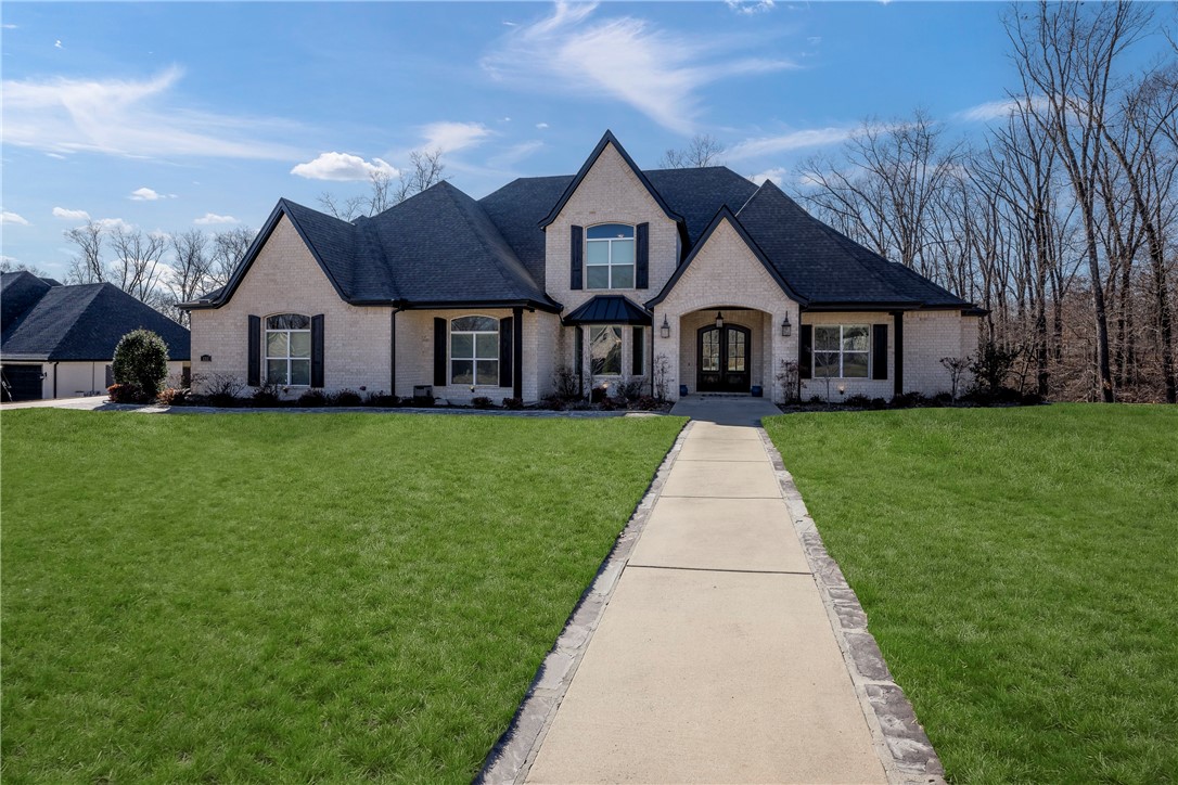 Versailles - Residential