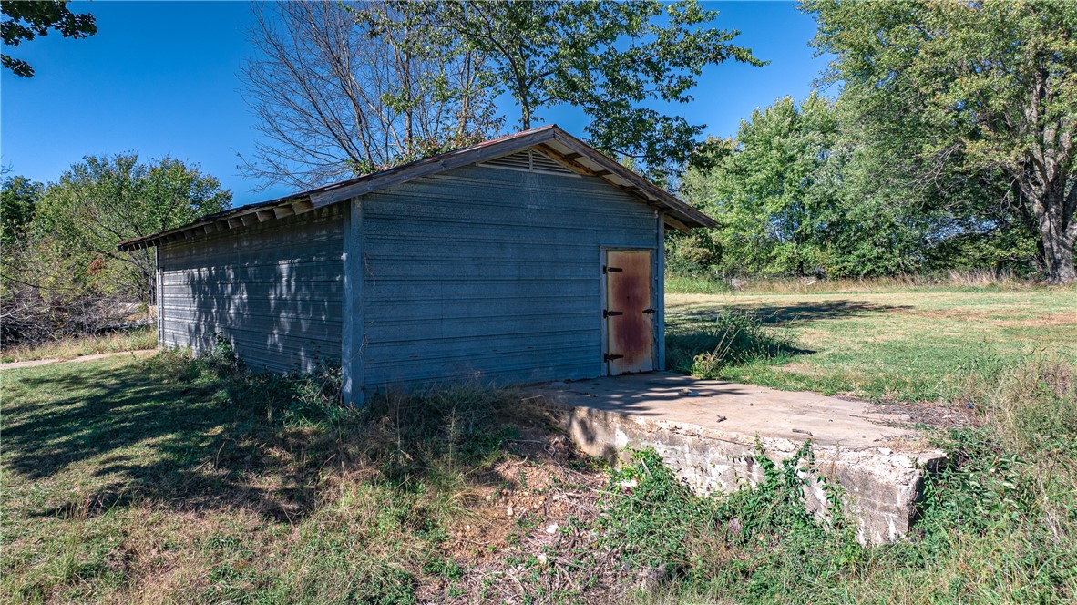 10-15-33 - Residential