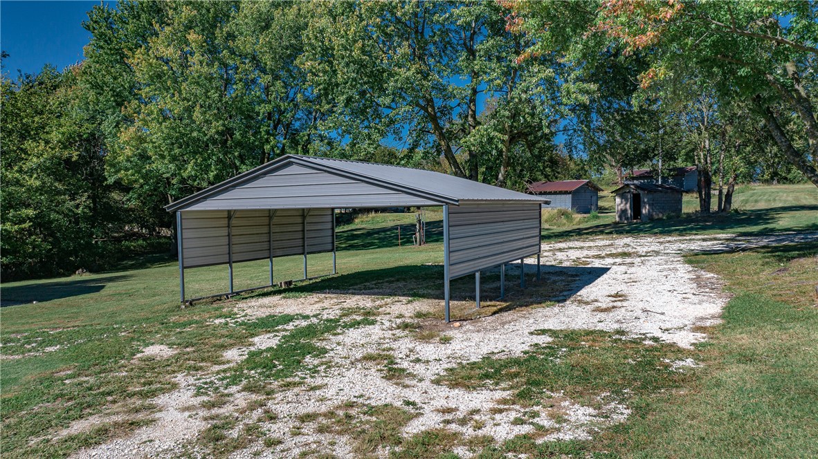 10-15-33 - Residential