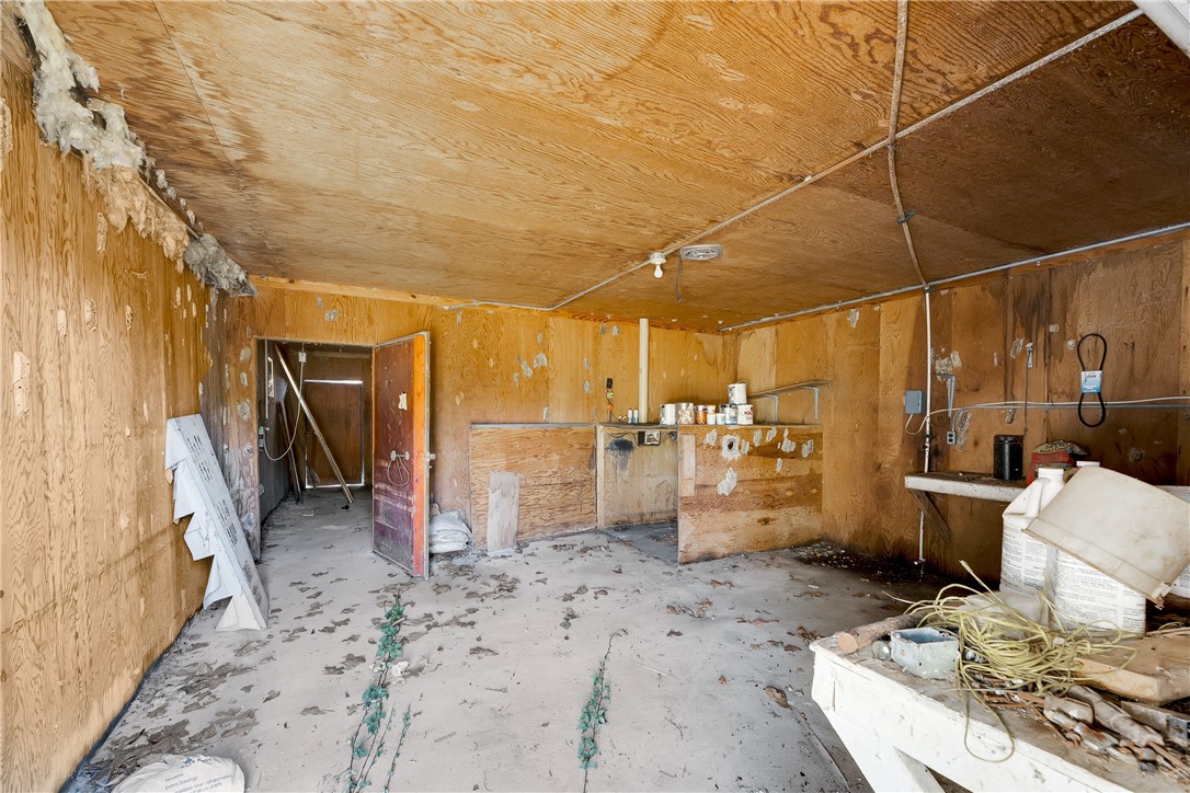 10-15-33 - Residential