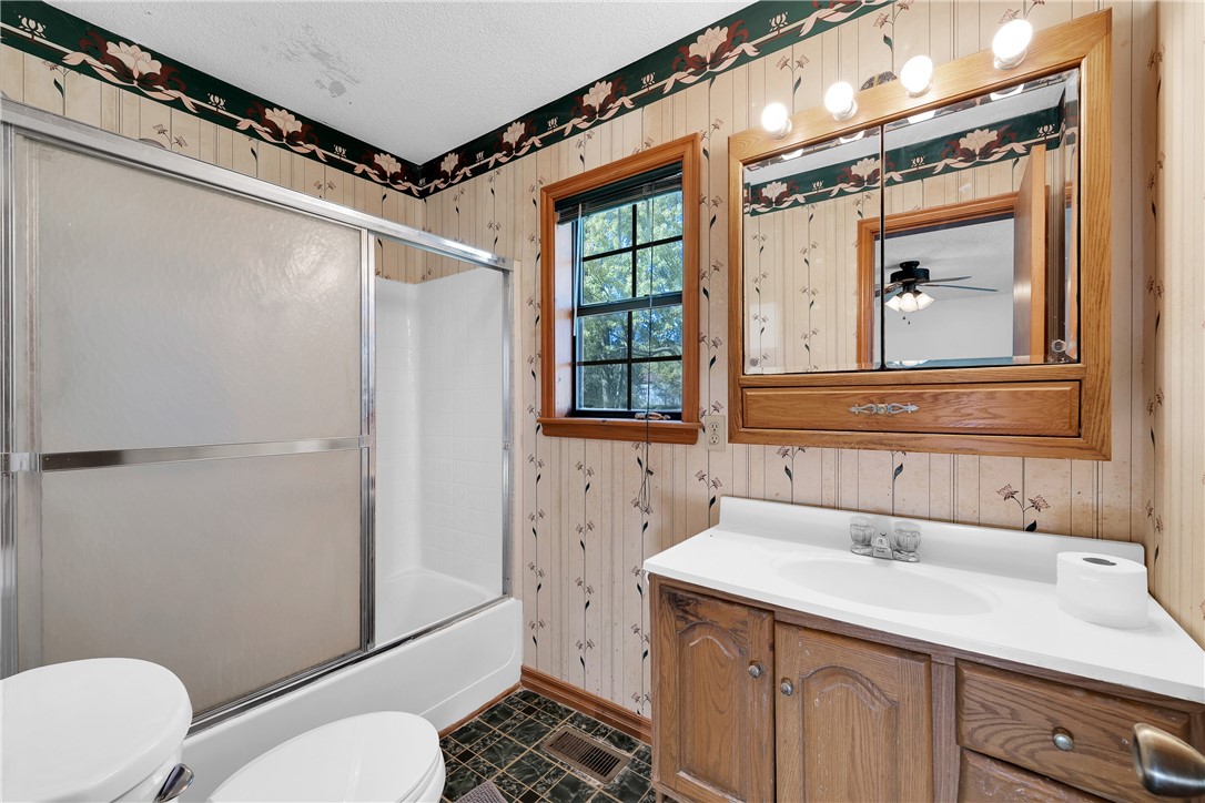 10-15-33 - Residential