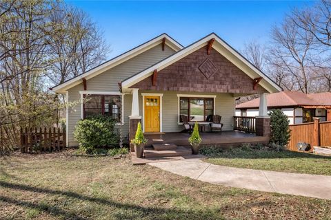 Photo of 803 N Highland Avenue, Fayetteville, AR 72701 (MLS # 1339566)