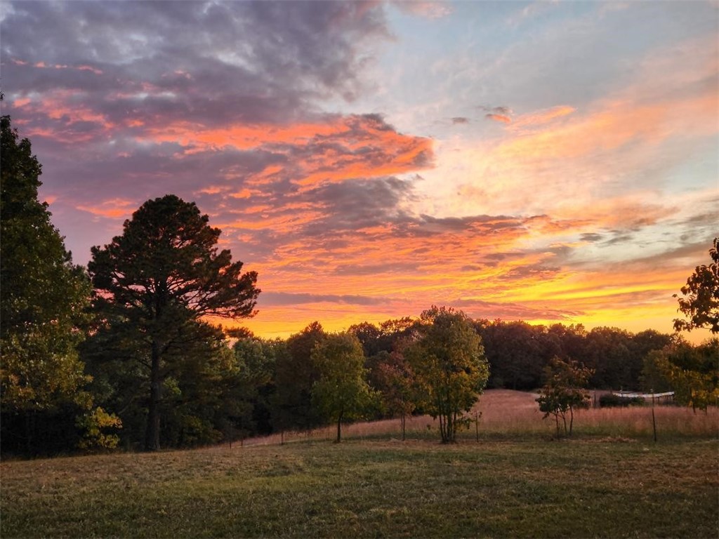 Barndominium on 1.68 acres three bedroom with office that could be a fourth bedroom and 2 bath with beautiful stained and sealed concrete floors. New heat and air unit, new hot water heater, propane stove w/air fryer freshly painted interior, All copper plumbing has been removed and replaced with PEX. Private setting with gorgeous sunset views. The seller is a licensed Executive Broker in Real Estate. See attached for all improvement.
Qualify buyers by appointment only. All offers in writing. Home is being sold where is "As is."