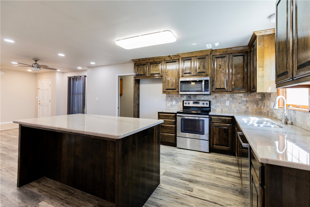 Parkwood Add Rogers - Residential