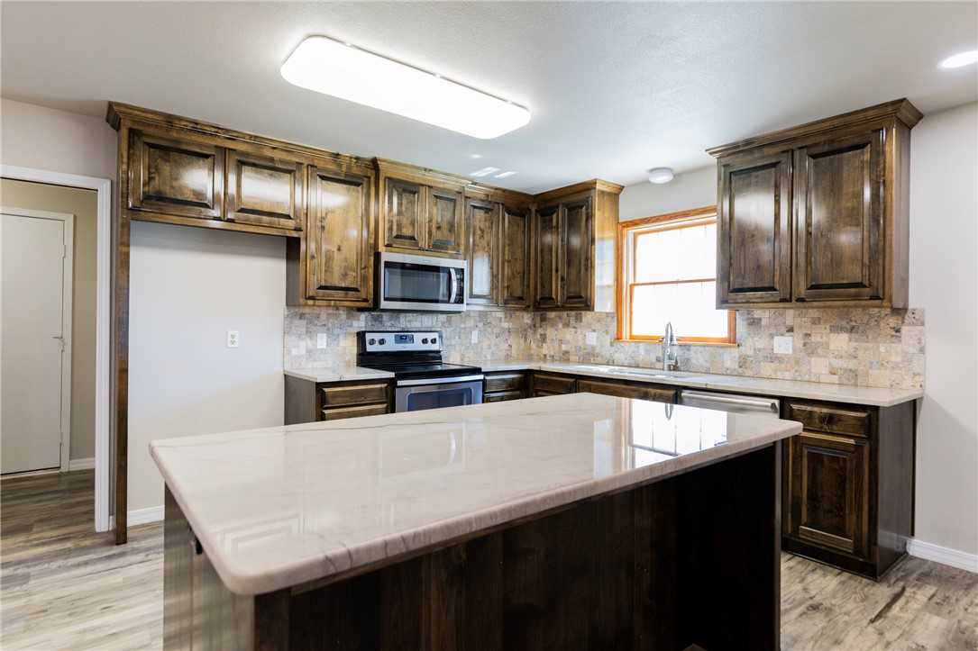 Parkwood Add Rogers - Residential