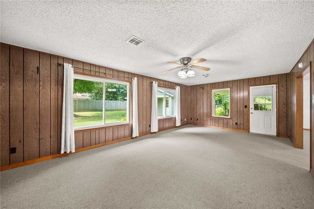 Prairie Oaks One - Residential