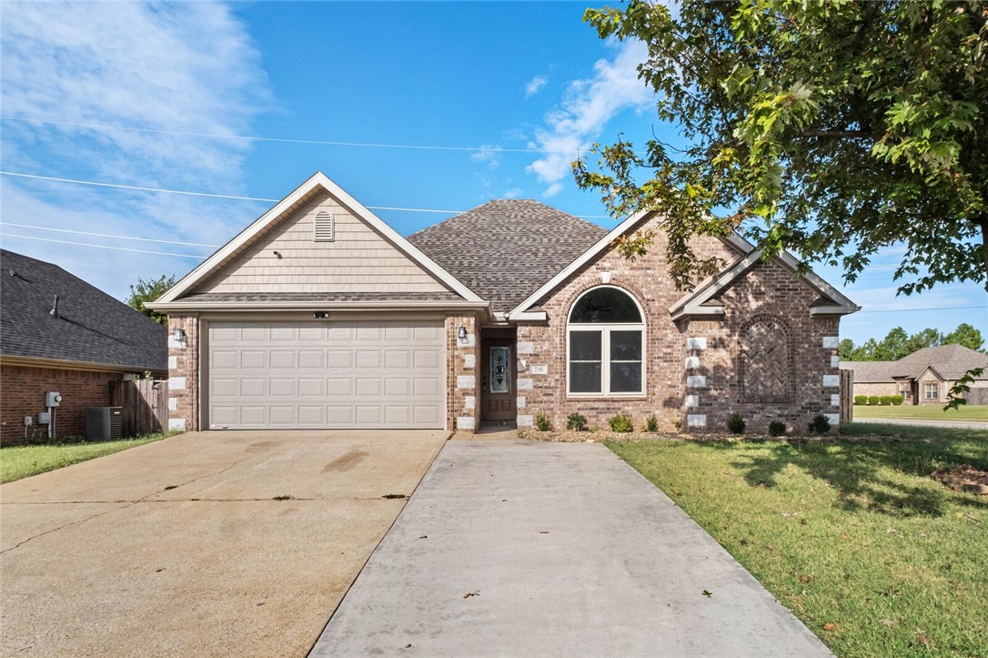 Better Than New in Springdale! This beautifully renovated 3-bedroom, 2-bath home sits on a spacious corner lot in one of Springdale’s most desirable neighborhoods. Every detail has been thoughtfully updated to offer a modern, move-in-ready experience. Step inside to find all new flooring (NO carpet!) fresh paint, and stylish light fixtures that brighten every room. The kitchen is a showstopper, featuring new granite countertops, brand-new cabinets, and NEW stainless steel appliances that make cooking and entertaining a joy. Both bathrooms have been remodeled with quality finishes, giving the home a clean and timeless look. To top it all off, the home boasts a brand-new roof for peace of mind. Back yard is spacious and features a wood privacy fence. With its ideal location and meticulous updates, this property offers the perfect blend of comfort, style, and convenience.