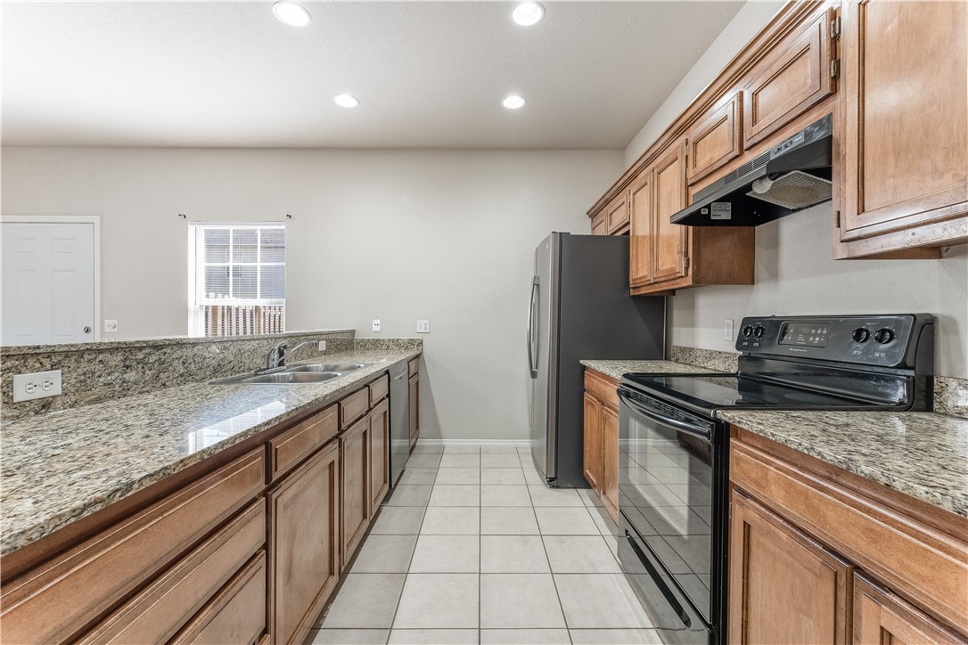 Riverwalk Farm Estate Ph I Bentonville - Residential Lease