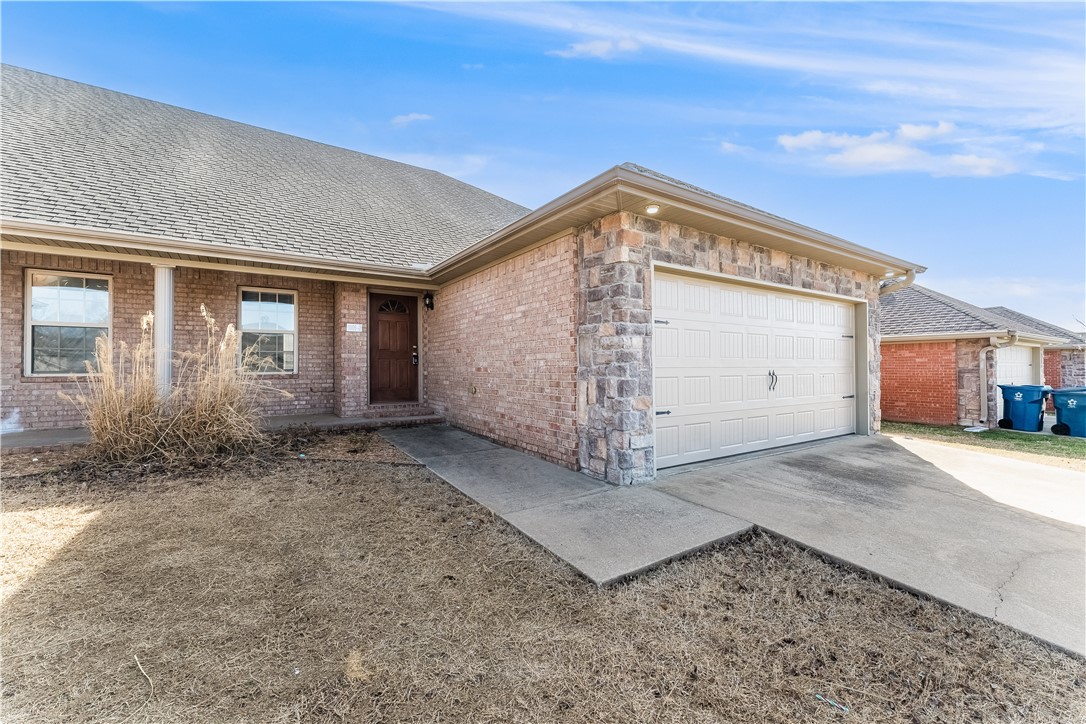 Riverwalk Farm Estate Ph I Bentonville - Residential Lease