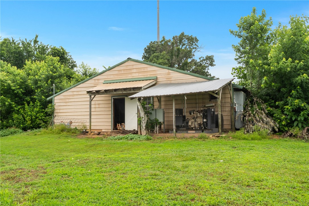 21-19-32-RURAL - Residential