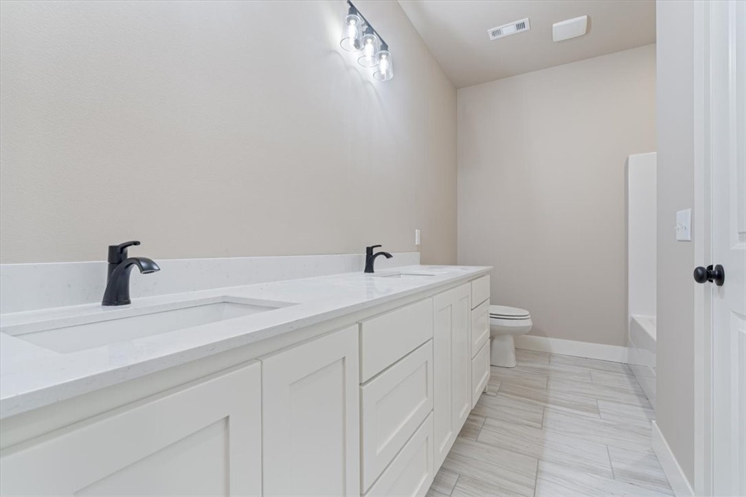 Snyder Estates Ph Iii Rurban - Residential