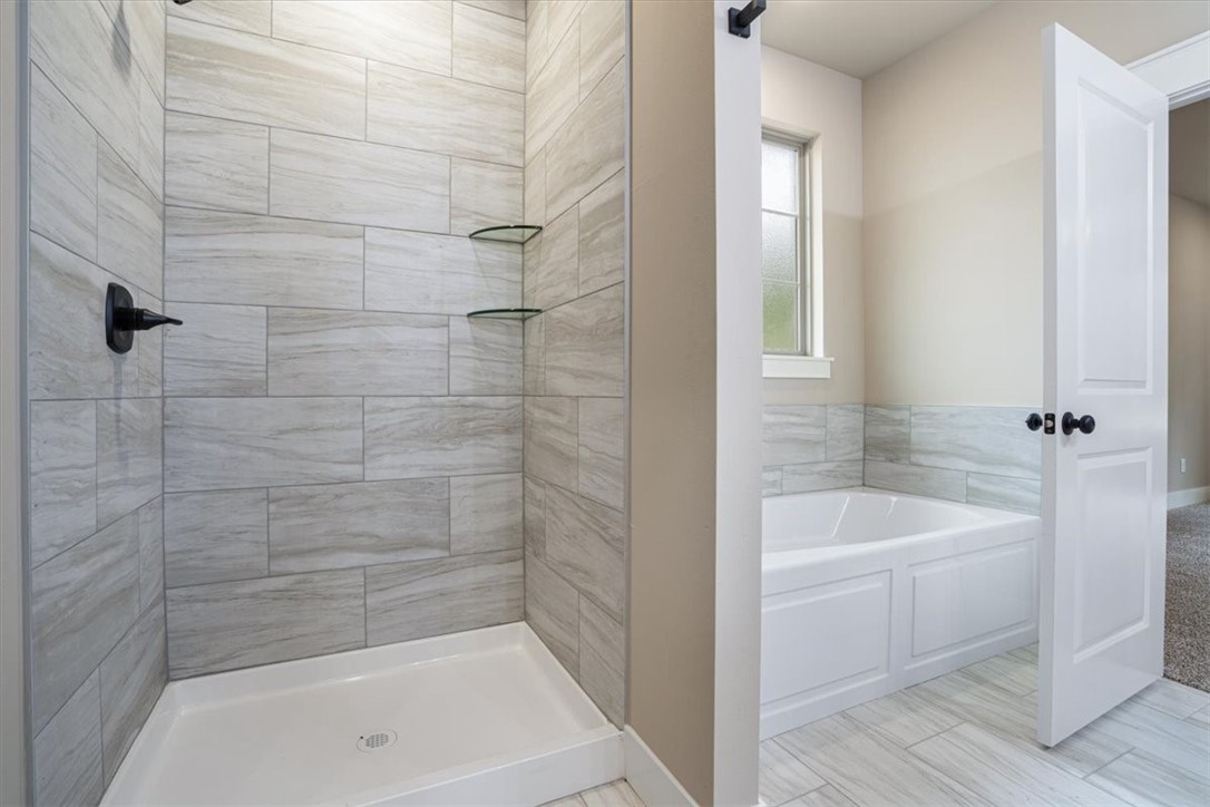 Snyder Estates Ph Iii Rurban - Residential