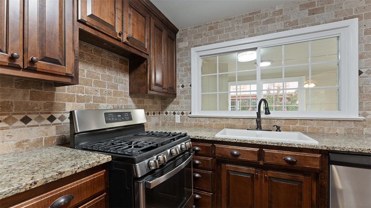 Felkers Sub Rogers - Residential Lease