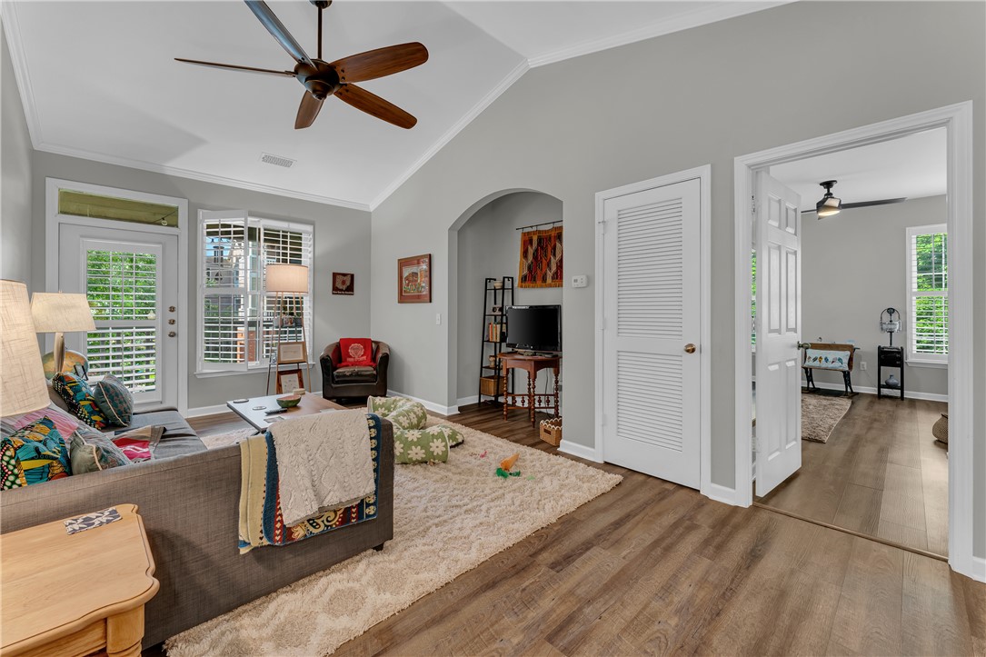 Reserve At Steele Crossing Hpr - Residential