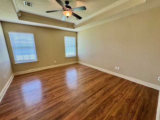 LAURYNWOOD ESTATES-BENTONVILLE - Residential Lease