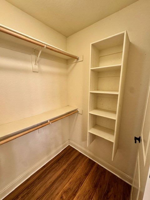LAURYNWOOD ESTATES-BENTONVILLE - Residential Lease