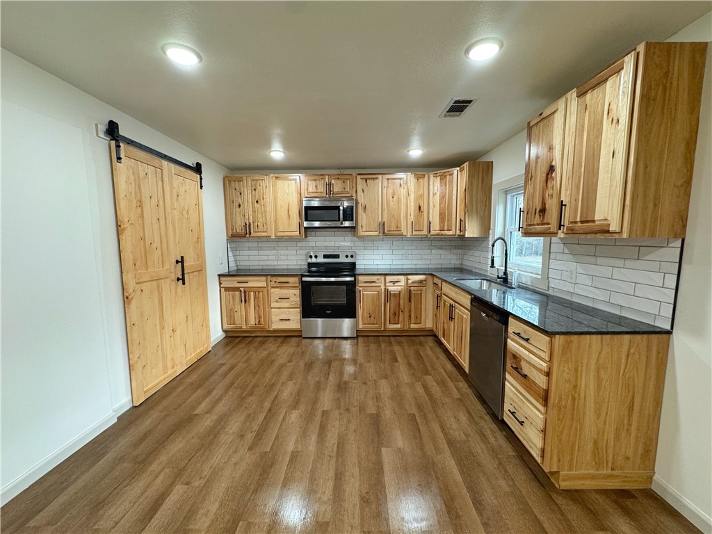 SPRING MOUNTAIN RANCHETTES - Residential