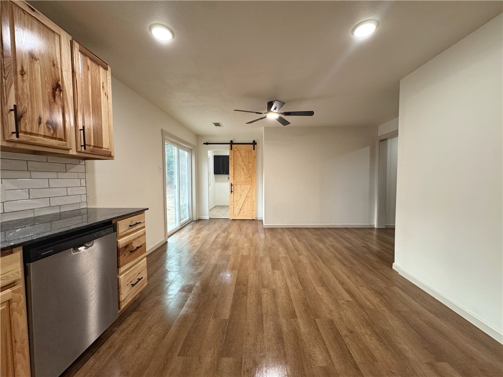 SPRING MOUNTAIN RANCHETTES - Residential