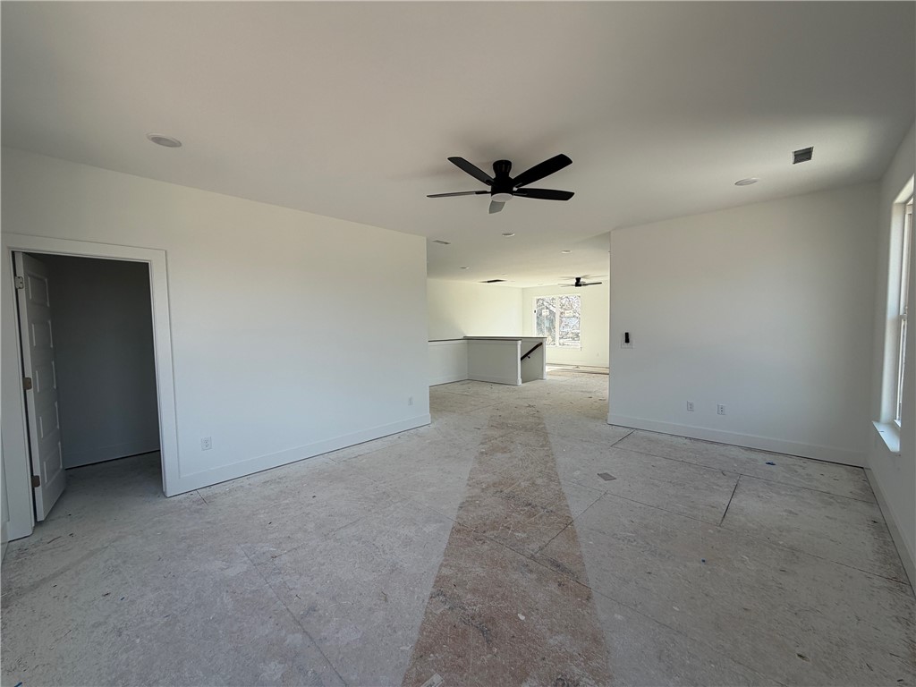 BEDFORD - Residential