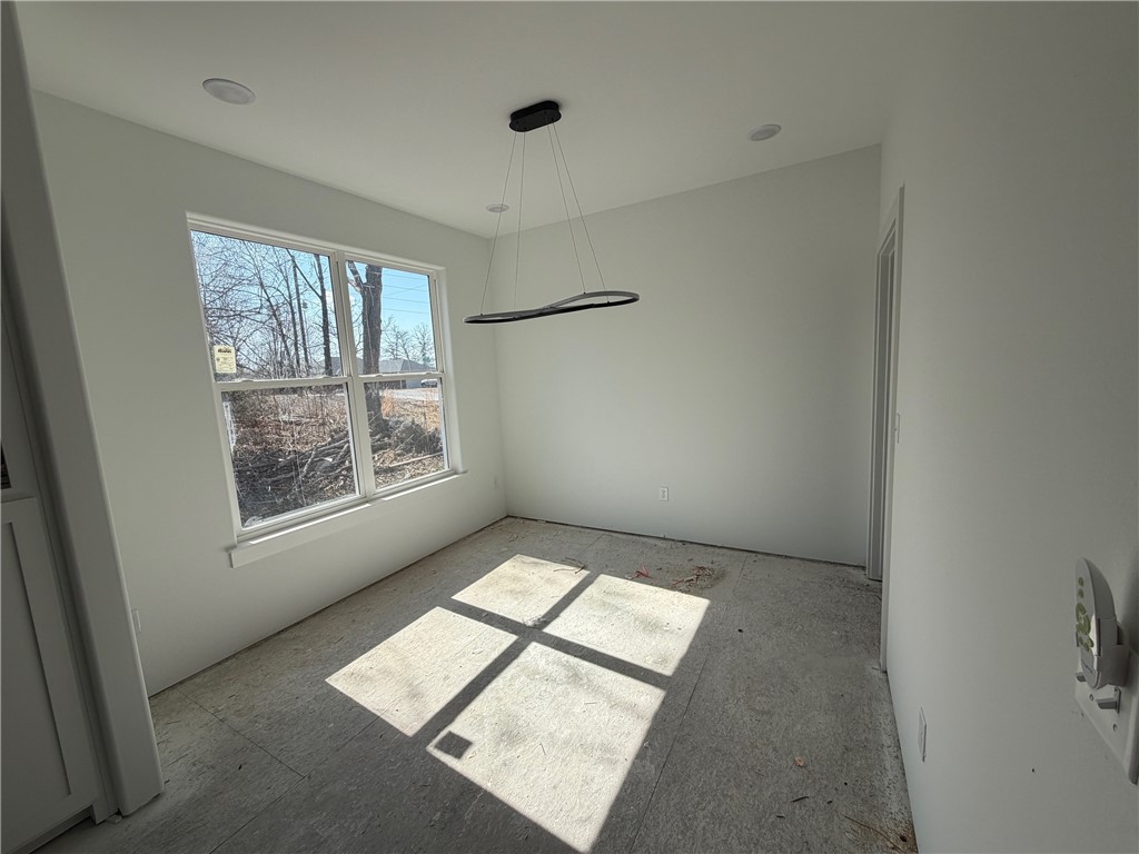 BEDFORD - Residential