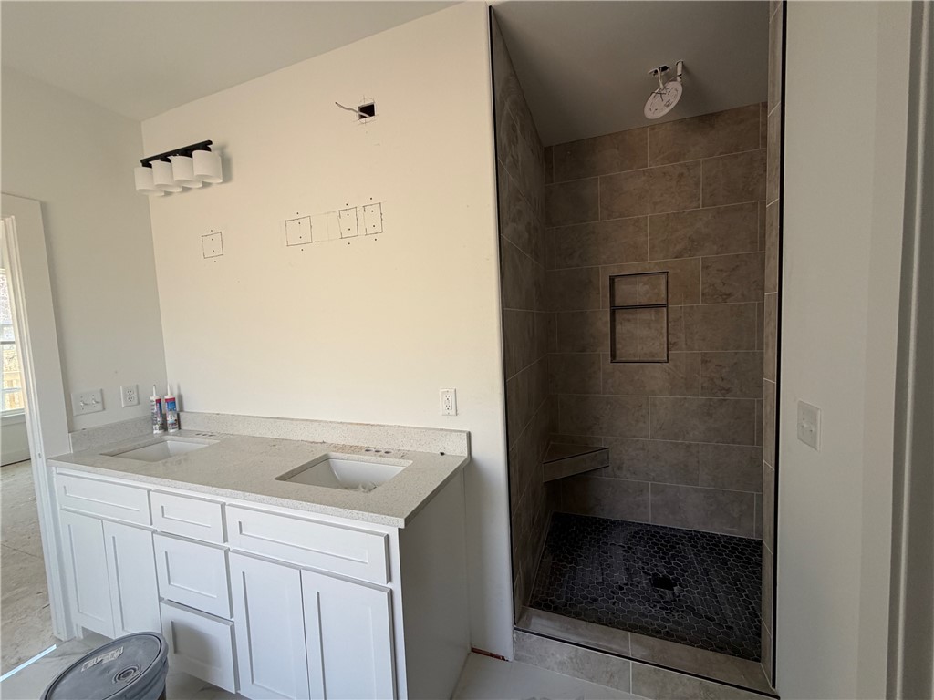 BEDFORD - Residential