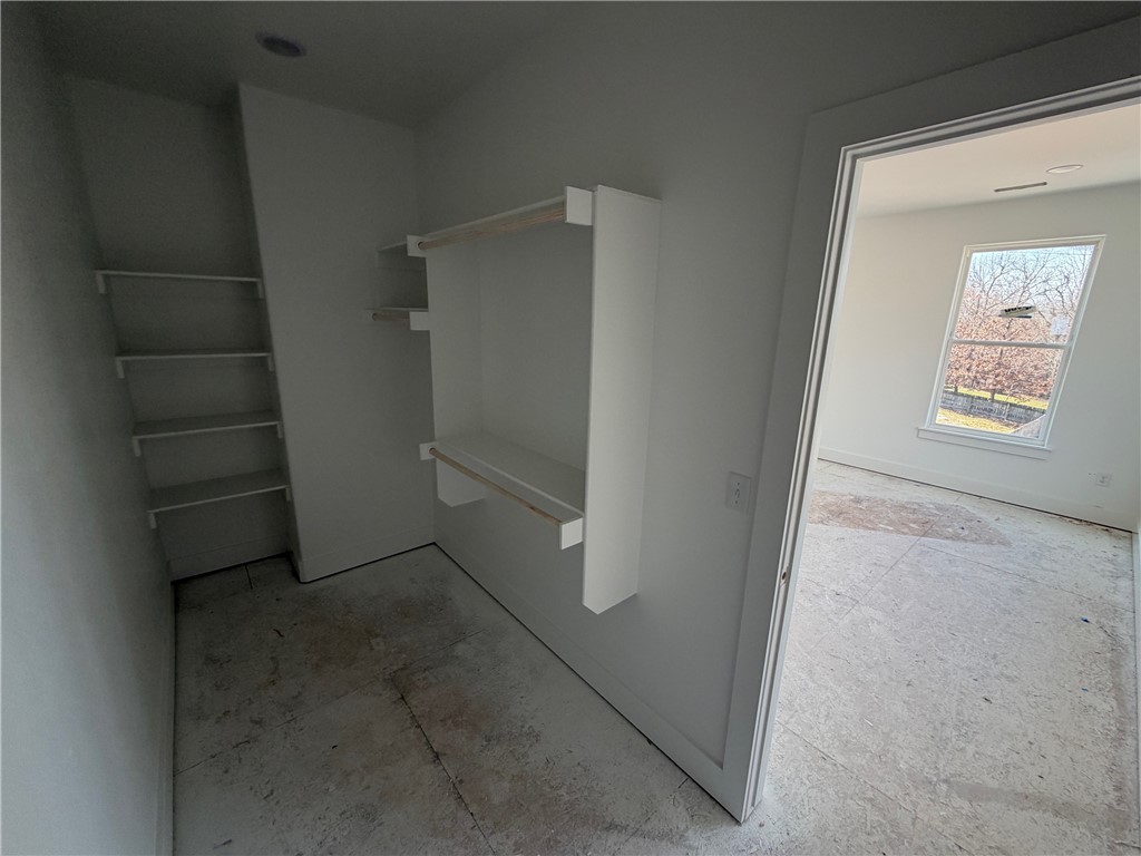 BEDFORD - Residential