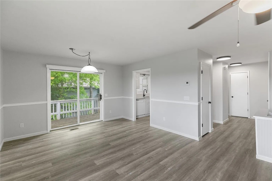 Townhouse Tct 3 A/K/A Drake Court Bvv - Residential