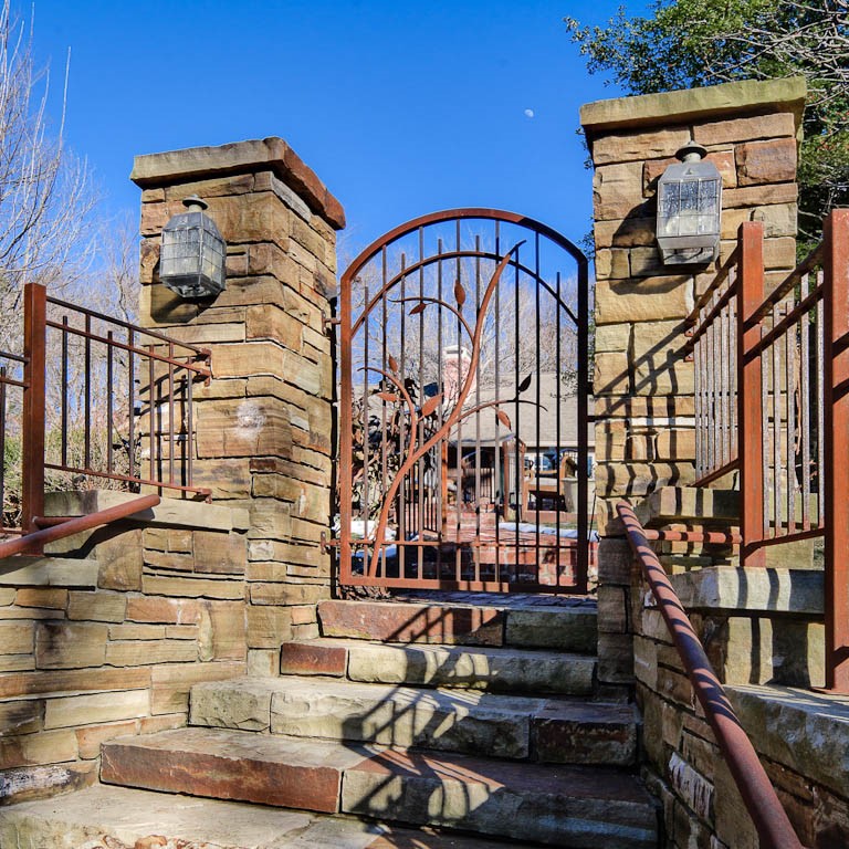 Mcilroy - Residential