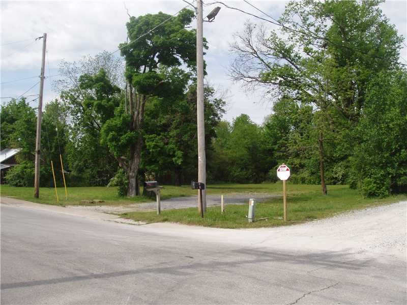 Development opportunity exists for this unimproved land. Boarders UA property, zoned RMF-24. Great site for multi-family development. Blocks from Fayetteville square, Dickson Street, and U of A campus.