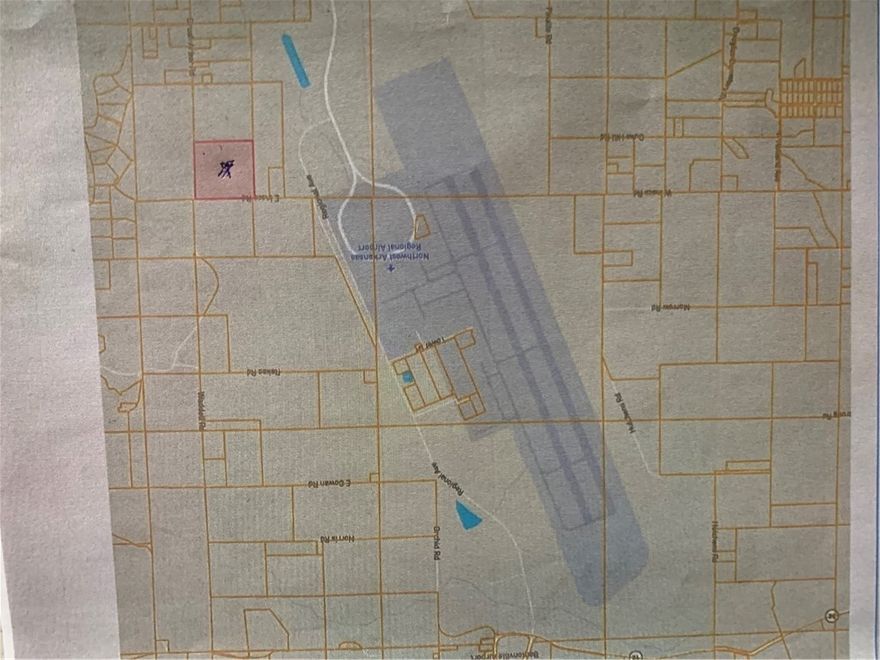 Excellent property next to NWA Regional Airport